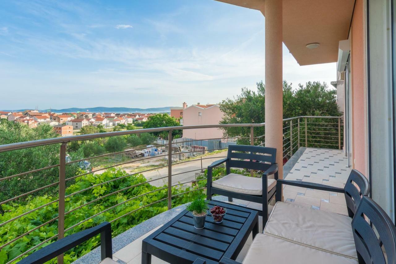 Apartment Kozina Zadar Bagian luar foto